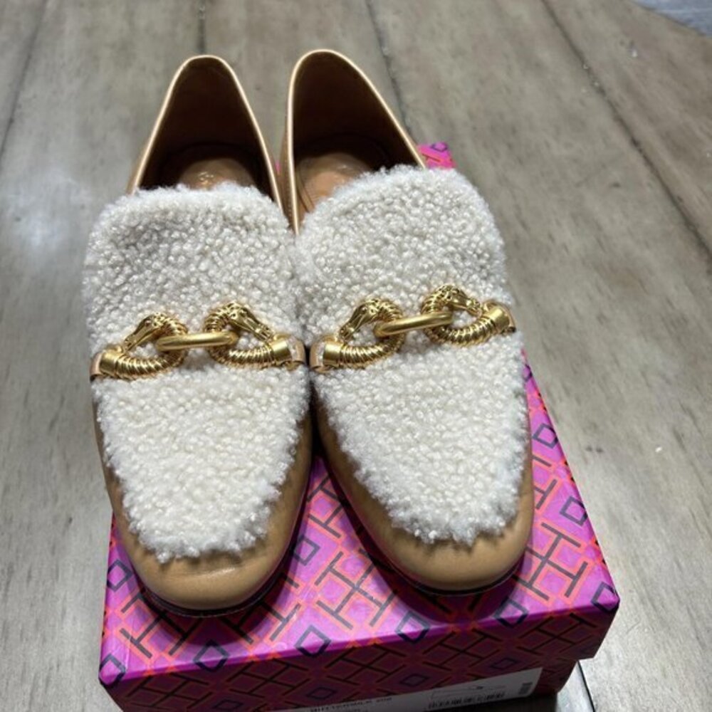 Size 7 Tory Burch Jessa Shearling Tan Leather Loafers & box